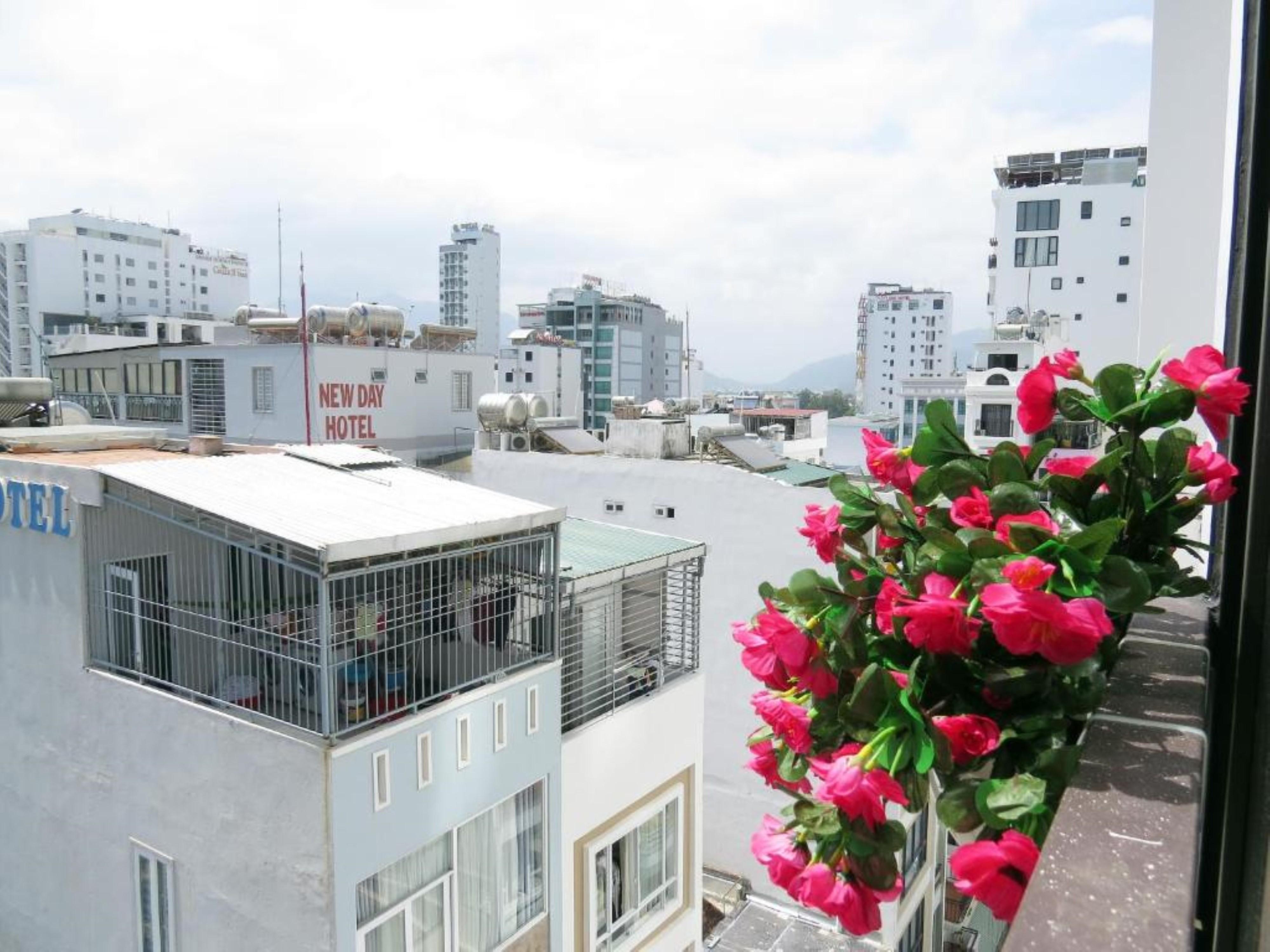 Tokia Hotel Nha Trang Exteriör bild